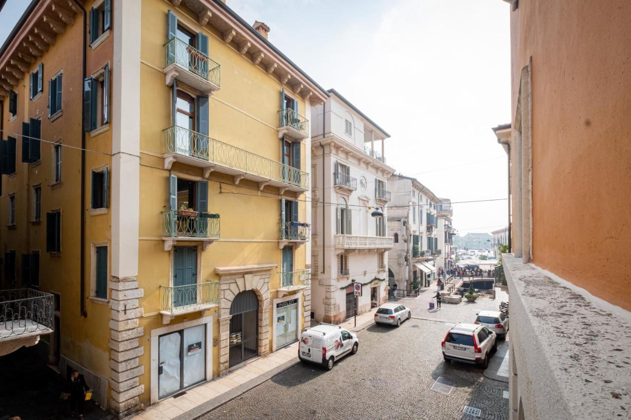 Il Salotto Del Conte Panzió Verona Kültér fotó